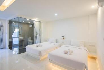 Thewhitehotel By Charoensri   Sha Extra Plus