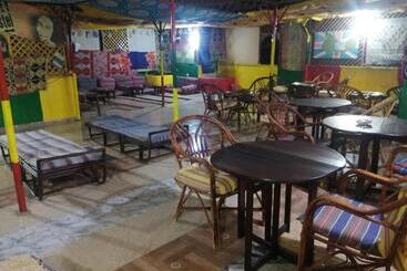 Bob Marley Hotel Luxor & Restaurant