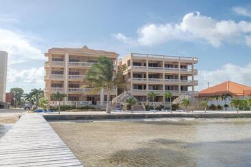 Hol Chan Reef Resort & Villas