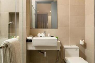 هتل Wyndham Suites Klcc