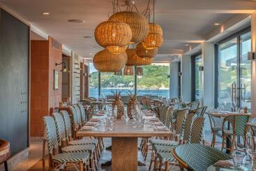 Harbour Beach Club, Hotel & Spa