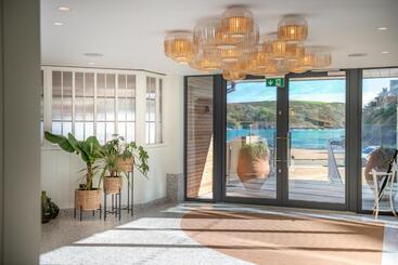 Harbour Beach Club, Hotel & Spa