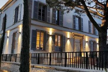 هتل Hôtel Restaurant Villa Métis