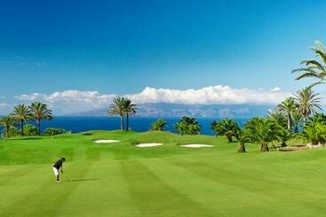 هتل Los Jardines de Abama Suites