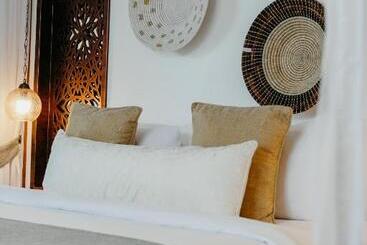هتل Lux Marijani Zanzibar