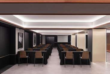 هتل Radisson Collection Bilbao