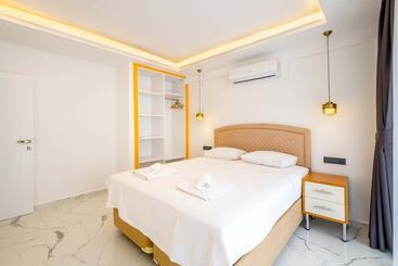 Yosun Apart