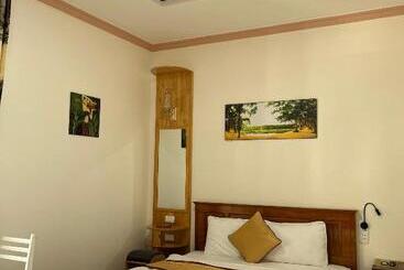 هتل Khách Sạn Hương Mê