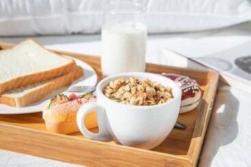 Hualuxe Hotels And Resorts Qingdao Licang, An Ihg