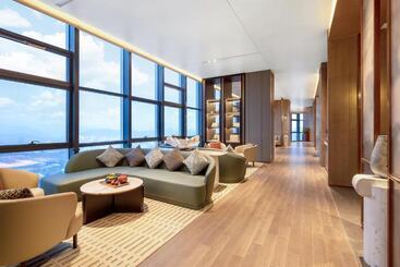 Hualuxe Hotels And Resorts Qingdao Licang, An Ihg