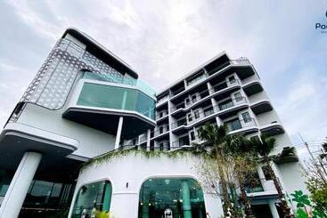 Poolrada Boutique Hotel   Sha Plus