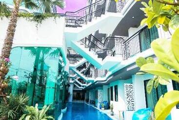 Poolrada Boutique Hotel   Sha Plus