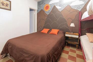 Puerta Azul Hostel