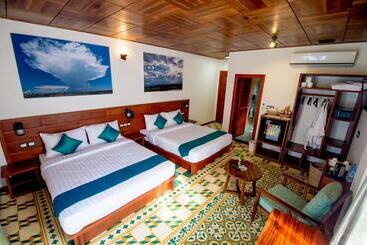Sunbird Garden Resort