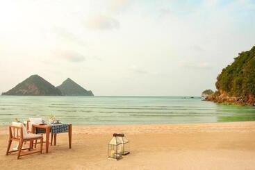 هتل Hansar Pranburi