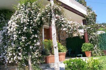 Agroturismo Kasa Barri