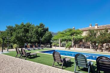 Apartamentos Rurales La Alquería Del Pilar