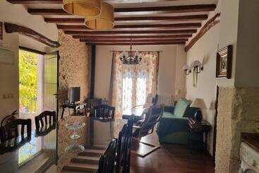 Apartamentos Rurales La Alquería Del Pilar