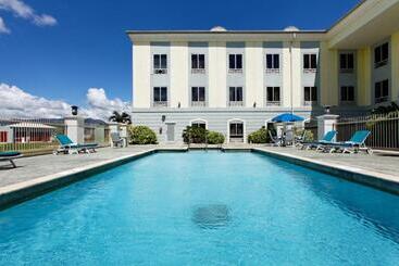 Holiday Inn Express Hotel & Suites Trincity Trinidad Airport By Ihg