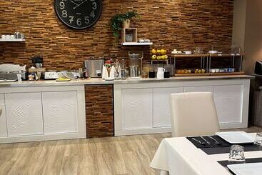 هتل Best Western  La Mare O Poissons