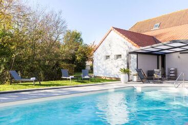هتل Best Western  La Mare O Poissons