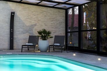 هتل Best Western  La Mare O Poissons