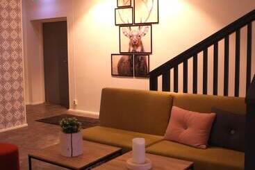 هتل Trudvang Apartment