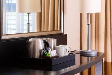 هتل Courtyard By Marriott St. Petersburg Center