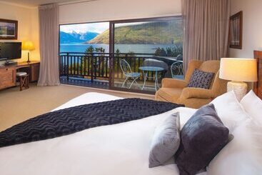 هتل Hidden Lodge Queenstown