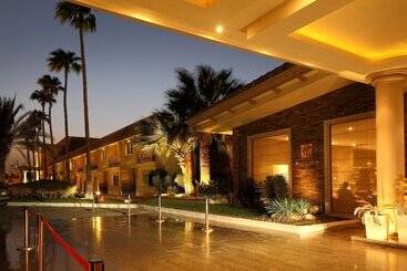 هتل Holiday Inn Al Khobar   Corniche, An Ihg