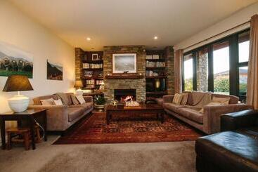 هتل Lime Tree Lodge