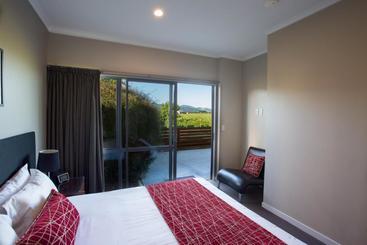 هتل Marlborough Vintners Accommodation