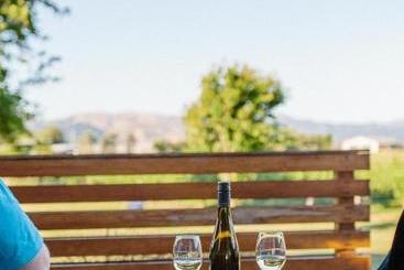 هتل Marlborough Vintners Accommodation