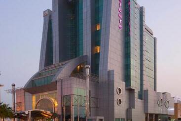 هتل Mercure Corniche Al Khobar