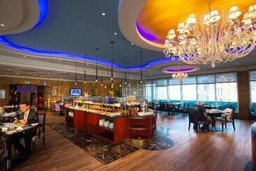 هتل Mercure Corniche Al Khobar