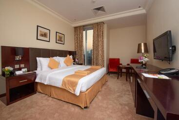 هتل Mercure Corniche Al Khobar
