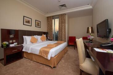 هتل Mercure Corniche Al Khobar