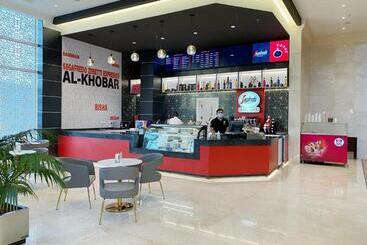 هتل Mercure Corniche Al Khobar
