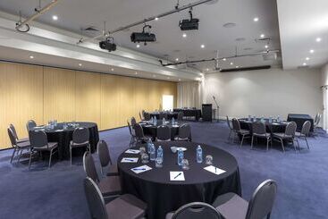هتل Oaks Resort & Spa Hervey Bay