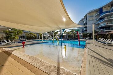 هتل Oaks Resort & Spa Hervey Bay