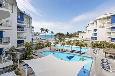 هتل Oaks Resort & Spa Hervey Bay