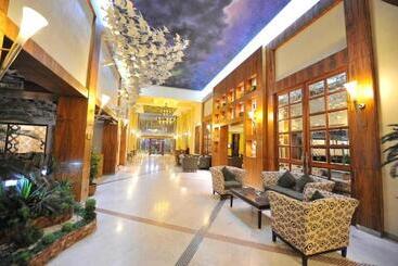هتل Ramada By Wyndham Dammam Khaleej Road