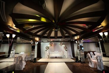 هتل Ramada By Wyndham Dammam Khaleej Road