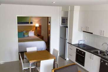 هتل Ramada By Wyndham Hervey Bay