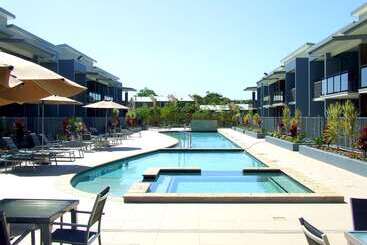 هتل Ramada By Wyndham Hervey Bay