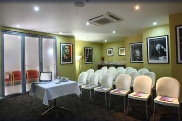 هتل Ramada By Wyndham Hervey Bay