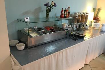 هتل Ramada By Wyndham Hervey Bay