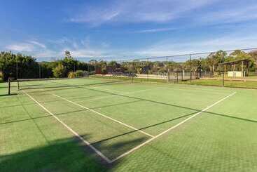 هتل Ramada Resort By Wyndham Phillip Island