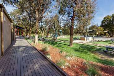 هتل Ramada Resort By Wyndham Phillip Island