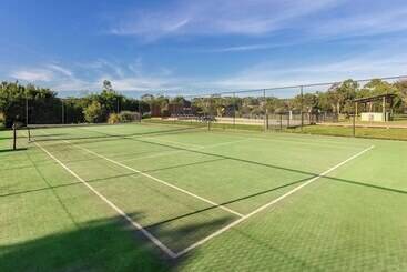 هتل Ramada Resort By Wyndham Phillip Island